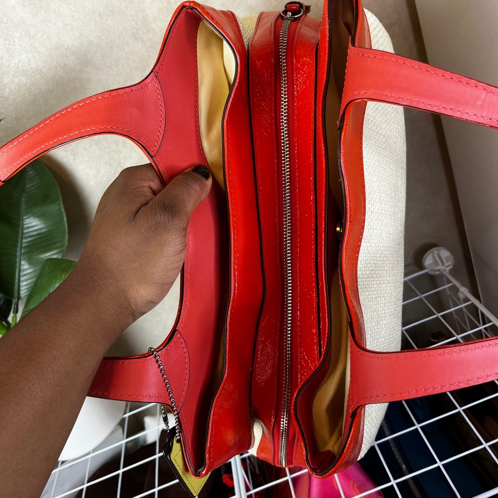 ♡ Coach Y2K Lexi Straw Tote Colorful Butterfly Appliqué Shoulder Bag ♡ - Picture 11 of 15